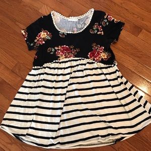 Adorable babydoll top!